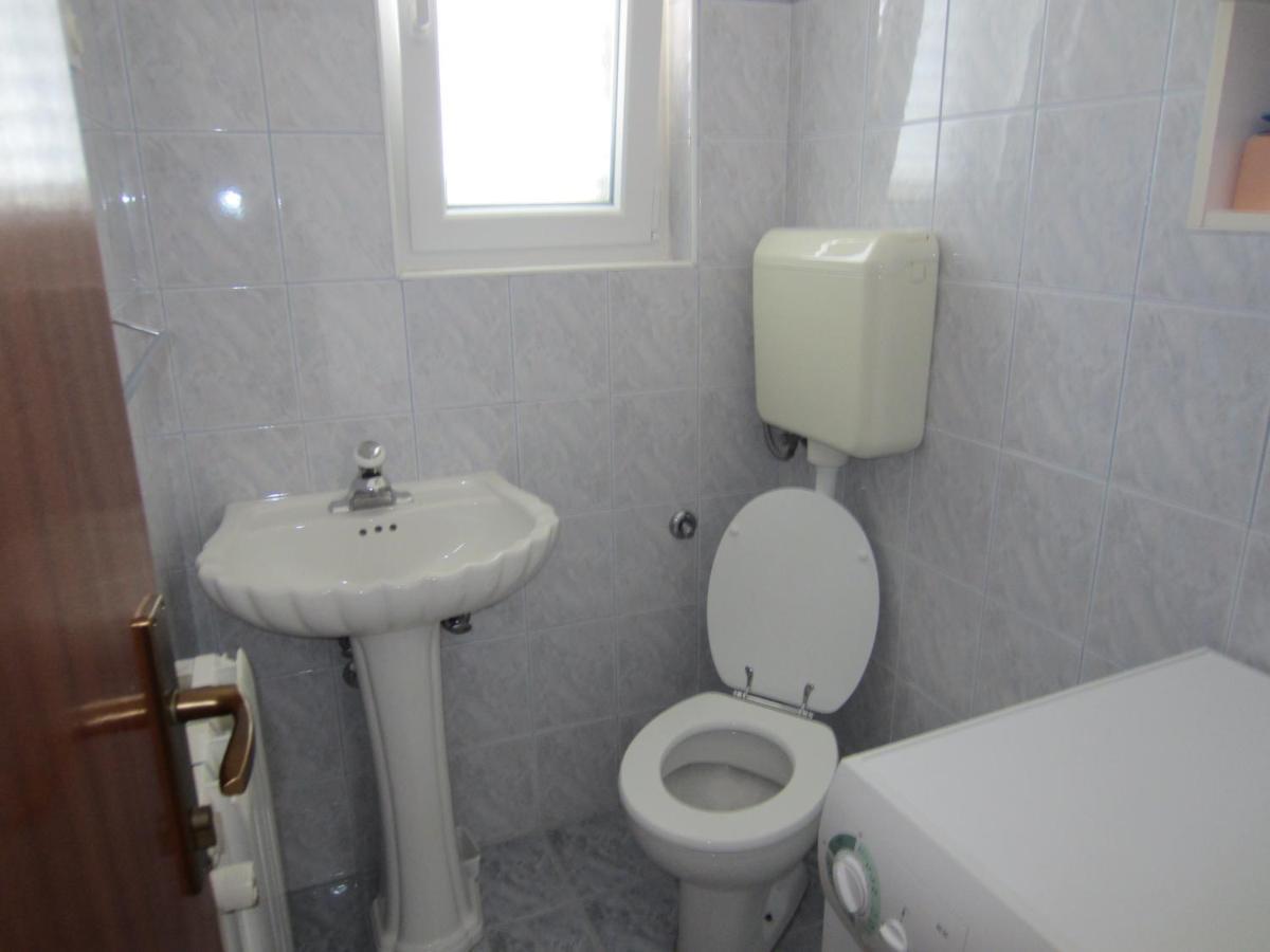 Ivic Apartments Vodice Croatia Екстер'єр фото